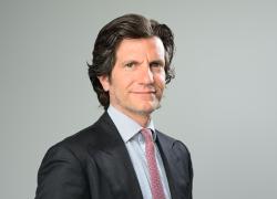 Piaggio, chiude nel 2025 con ricavi a &euro;1,5 miliardi (-11,7%), utile netto a &euro;34 milioni (-49,4%); difficolt&agrave; per dazi e rincari 