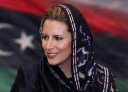 Aisha Gheddafi, figlia di Muammar, al popolo iraniano: non credete agli slogan imperialisti occidentali, hanno trasformato la Libia in polvere