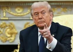 Iran, Trump non cede: "Niente accordi, solo resa incondizionata", e su Cuba: "Prossima a cadere, vogliono trattare" - VIDEO