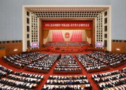 Cina mira a crescita di qualit&agrave; nel 2026 e oltre, nonostante economia globale debole