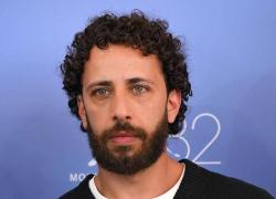 Premi Oscar 2026, l'attore palestinese Motaz Malhees denuncia: "Usa non mi hanno accettato il visto perch&eacute; sono di Gaza"