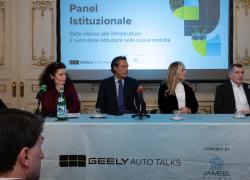 Geely Auto Talks: la connected mobility in Italia vale 3,36 miliardi di euro ma mancano i talenti