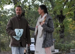 Famiglia nel bosco, Catherine e Nathan partiti per Roma con una lettera scritta a mano: li attende il presidente del Senato La Russa
