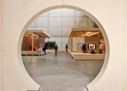 A Pirelli HangarBicocca apre &ldquo;The House That Jack Built&rdquo;, retrospettiva di Rirkrit Tiravanija a cura di Lucia Aspesi e Vicente Todol&iacute;