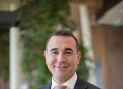 Nexi, Bernardo Mingrone nuovo CEO subentrato a Bertoluzzo; obiettivo crescita paytech e stabilit&agrave; al business