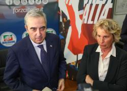 Gasparri rassegna dimissioni da capogruppo FI al Senato, raccolta firme di 14 senatori inviata a Tajani, al suo posto Stefania Craxi