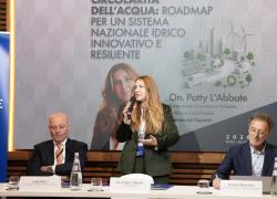 Le voci istituzionali su certificati blu e circolarit&agrave; dell&rsquo;acqua per un sistema idrico pi&ugrave; innovativo