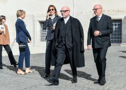 Dolce&Gabbana, debito a 450 mln&euro; e trattative aperte con i creditori, la guerra ha bloccato 150 mln&euro; di progetti in Medio Oriente
