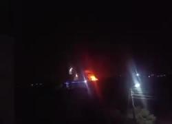 Israele, oltre 20 raid dell’Idf nei pressi di Damasco, colpita infrastruttura militare, Ong siriana: “I più violenti attacchi da inizio anno” – VIDEO