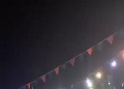 Capodanno in Arabia Saudita finisce in tragedia, uomo fucilato per errore durante gli spari “alla texana” - VIDEO