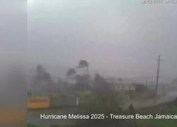 Uragano Melissa, 700mila evacuati a Cuba, almeno 7 morti, danneggiati 4 ospedali in Giamaica, in 500mila senza elettricità - VIDEO