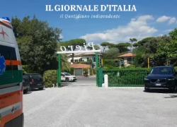 Forte dei Marmi, auto sfonda il Bagno Piero e prosegue per 300 metri - VIDEO ESCLUSIVA