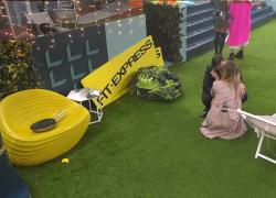 Sophie e Alessandro, bacio al Gf Vip: video. Scatta la passione