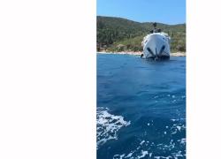Grecia, mega Yatch italiano Ethos da € 19 mln affondato per un portellone laterale lasciato aperto: tutti salvi – VIDEO