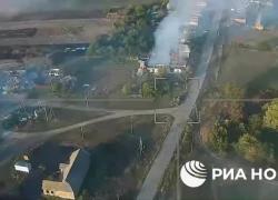 Kursk, tank ucraino abbattuto dal drone di Mosca: "Un altro carro VSUchek distrutto nella zona di confine" - VIDEO