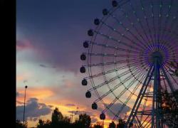 Sesso sulla ruota panoramica davanti ai bambini: il VIDEO cercatissimo