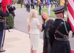 Washington, l'arrivo dei leader Ue, Von der Leyen e Zelensky alla Casa Bianca per vertice con Trump, da Starmer a Meloni, da Macron a Merz - VIDEO