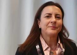 Laura Furlan (Poste Vita): "La parte più interessante del lavoro è l'omnicanalità. far sì che le persone siano tranquille e capaci di gestire i rischi"