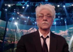 Fratelli di Crozza, Razzi commenta la politica italiana tra gaffe, canzoni e sproloqui su Mamdani