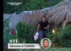 Temptation Island, Ste e Claudia: lui impazzisce e prende a pugni tutto.  VIDEO
