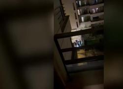 Attentato a Parigi, uccide turista tedesco a coltellate vicino la Tour Eiffel e ferisce 2 persone al grido di "Allah Akbar", arrestato  - VIDEO