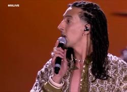 Concerto Radio Italia 2024, Ghali chiede un minuto di silenzio per la Palestina “per le vittime del genocidio” - VIDEO