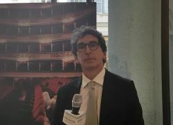 Morale, Intesa Sanpaolo: "Passo a due, alle Gallerie d'Italia Giovanni Gastel e Roberto Bolle"