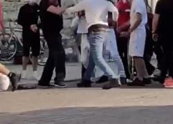 Milano, ragazzo di 25 anni accerchiato, minacciato e rapinato della collanina d’oro da 8 nordafricani in piazza Gae Aulenti - VIDEO