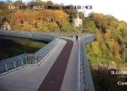 Guerra in Ucraina, cresce l'escalation: Putin bombarda il ponte Klitschko in risposta all'attentato in Crimea - VIDEO