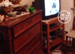 Garlasco, "possibile presenza di altre persone in casa Poggi", 2 sedie di fronte alla tv accesa con un videogioco la mattina dell'omicidio - VIDEO