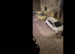 Maltempo, nubifragi a Ischia: auto sommerse e strade allagate; disagi anche a Grosseto e La Spezia con piazze inondate e alberi caduti – VIDEO
