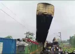 Incidente ferroviario in India, scontro tra treno passeggeri e merci, 13 vittime e 20 feriti, il primo ministro: "Tragedia" - VIDEO
