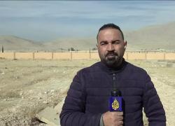 Siria, trovata fossa comune di 5 km2 a Damasco, migliaia di corpi in sacchi di plastica numerati, resti di ossa e cadaveri bruciati o torturati - VIDEO