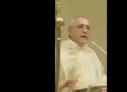 Borgotrebbia (Piacenza), la messa di Natale di don Pietro Cesena: "Vi invito a bere con abbondanza, gli astemi non entrano in Paradiso" - VIDEO