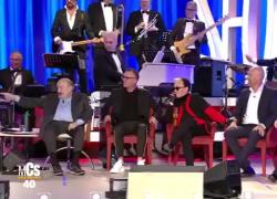 Sara Croce al Maurizio Costanzo incidente hot: il VIDEO