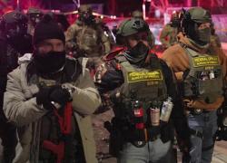 Minneapolis, agente dell&rsquo;Ice spara e ferisce immigrato venezuelano, Trump: "In citt&agrave; non c&rsquo;&egrave; cibo, n&eacute; servizi, ma solo frode" - VIDEO