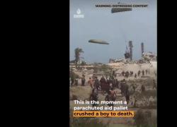Gaza, 15enne palestinese morto schiacciato da un bancale di aiuti umanitari lanciato nella Striscia, l'Onu: "Sistema inefficiente e pericoloso" - VIDEO