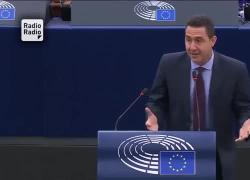 Vannacci attacca Ue su Kit di sopravvivenza: “Si tengano i loro zaini e le armi, se vogliono fare qualcosa per l’Europa spariscano ” – VIDEO