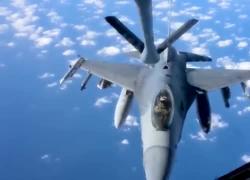 Aereo cisterna Usa KC‑135 Stratotanker caduto in Iraq, ipotesi fuoco amico, morti i 6 membri dell'equipaggio - VIDEO