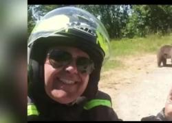Romania, il VIDEO di Omar Farang Zin prima dell’attacco dell’orsa che difendeva i suoi piccoli, il 48enne percorreva in moto la “Transfagarasan”
