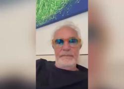 Flavio Briatore contro "il Circo" ai  funerali di Papa Francesco: "Tutti a farsi selfie anzichè portare una preghiera, incivili, inaccettabile il Vaticano lo abbia permesso" - VIDEO