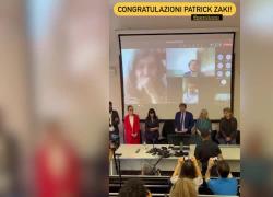 Patrick Zaki si è laureato con 110 e lode in collegamento dall’Egitto, nel discorso cita Mandela: “Sembra impossibile finché non viene fatto” - VIDEO