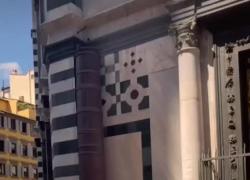 Firenze, ecovandali di Ultima Generazione imbrattano il Battistero in solidarietà a due attivisti condannati nel 2022: “Non paghiamo il Fossile” -VIDEO