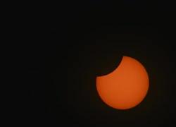 Eclissi parziale di sole in Italia oggi, martedì 25 ottobre: il VIDEO