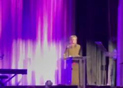 Sharon Stone-SVB: "Ho perso metà dei miei soldi per questa faccenda delle banche" - VIDEO