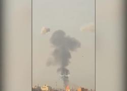 Droni iraniani sul Bahrein, 32 feriti, auto danneggiate e detriti, colpito impianto petrolifero Al Ma&rsquo;ameer - VIDEO