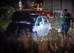Olanda, auto sulla folla durante parata di Natale a Nunspeet, 9 feriti, arrestata conducente 56enne, ipotesi malore improvviso alla guida - VIDEO