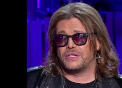 Gianluca Grignani "ha perso sangue dal naso" in diretta tv a Domenica In - VIDEO