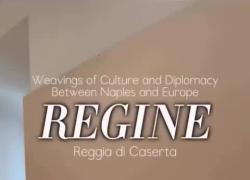 Carolina e Chiara di Borbone delle Due Sicilie, la nuova generazione di principesse reali illustrano la mostra "Regine, trame di cultura e diplomazia tra Napoli e l'Europa", alla Reggia di Caserta 