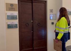  Poste Italiane, logistica da record nel 2025: consegnati 349 mlm di pacchi (+13,3%), in crescita le consegne dei portalettere